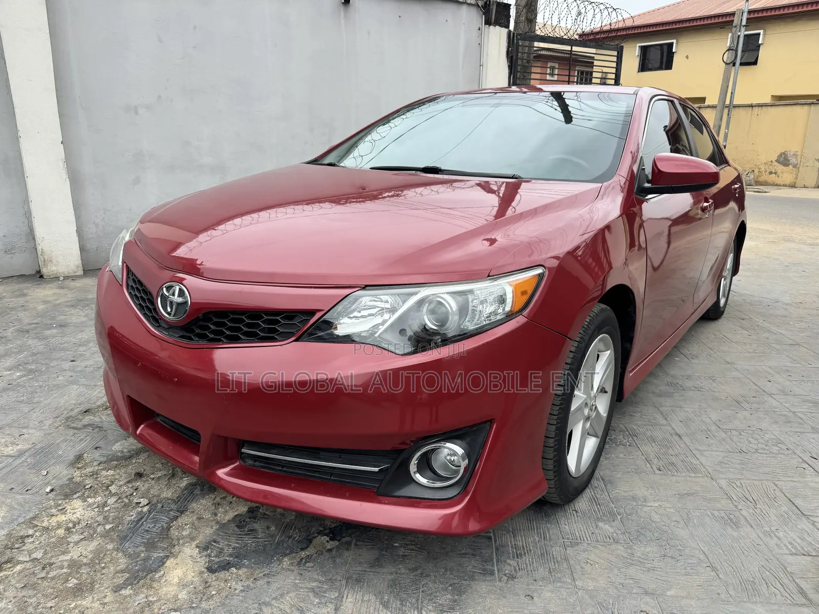 Toyota Camry SE Sport 4dr Sedan (2.5L 4cyl 6A) 2014 Red