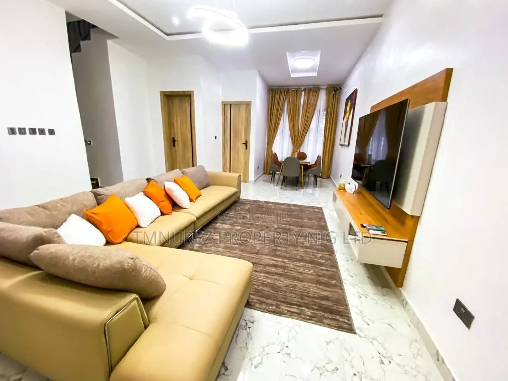 Furnished 4bdrm Duplex in Very Good Estate, Chevron for rent