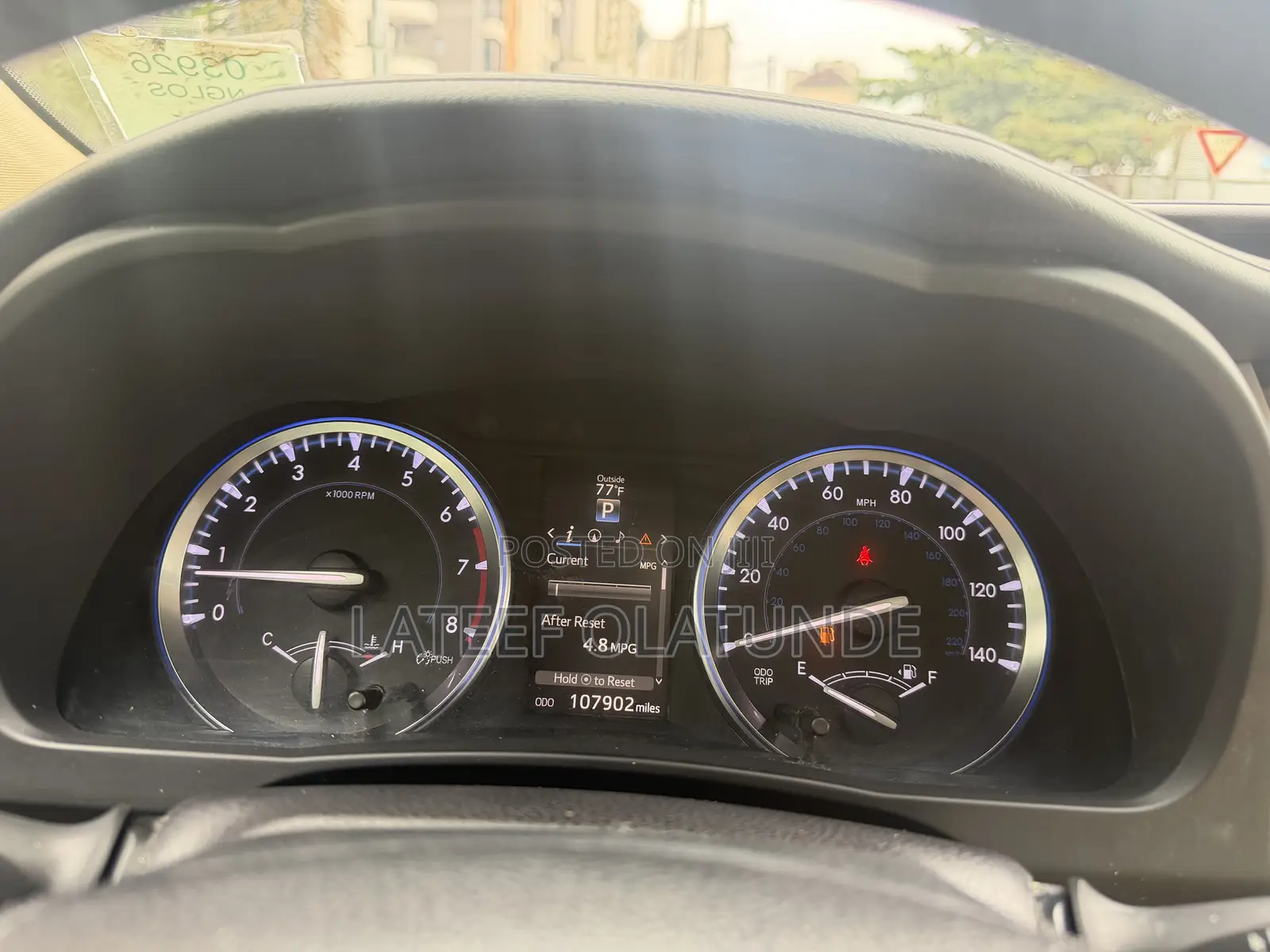 Toyota Highlander XLE V6 4x2 (3.5L 6cyl 6A) 2016 Gold