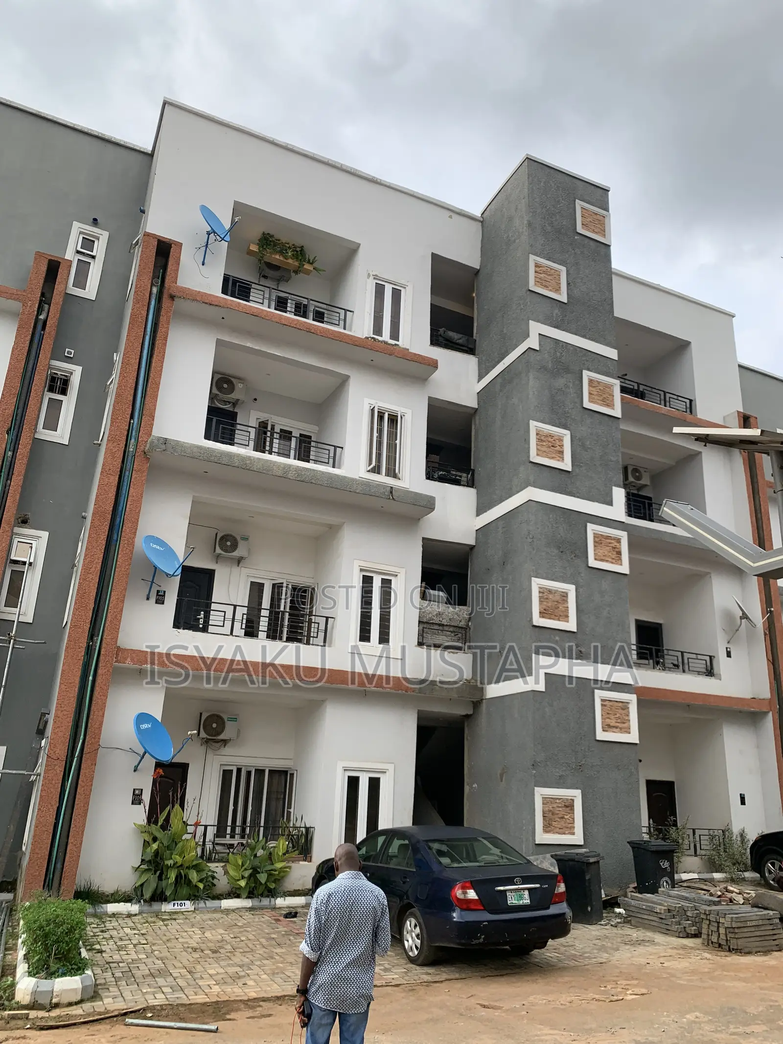 3bdrm Block of Flats in Kaura for rent