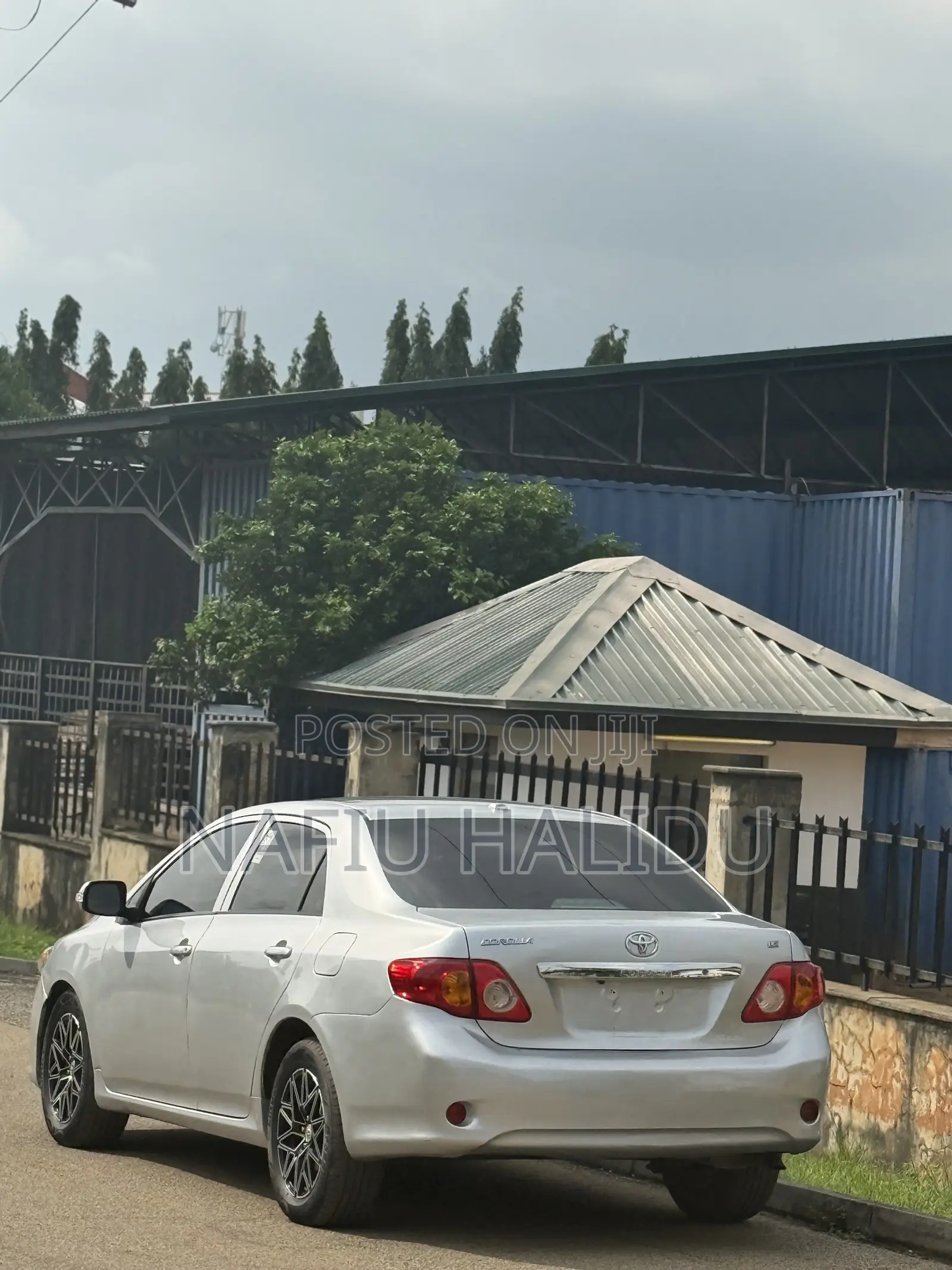 Toyota Corolla 2010 Silver