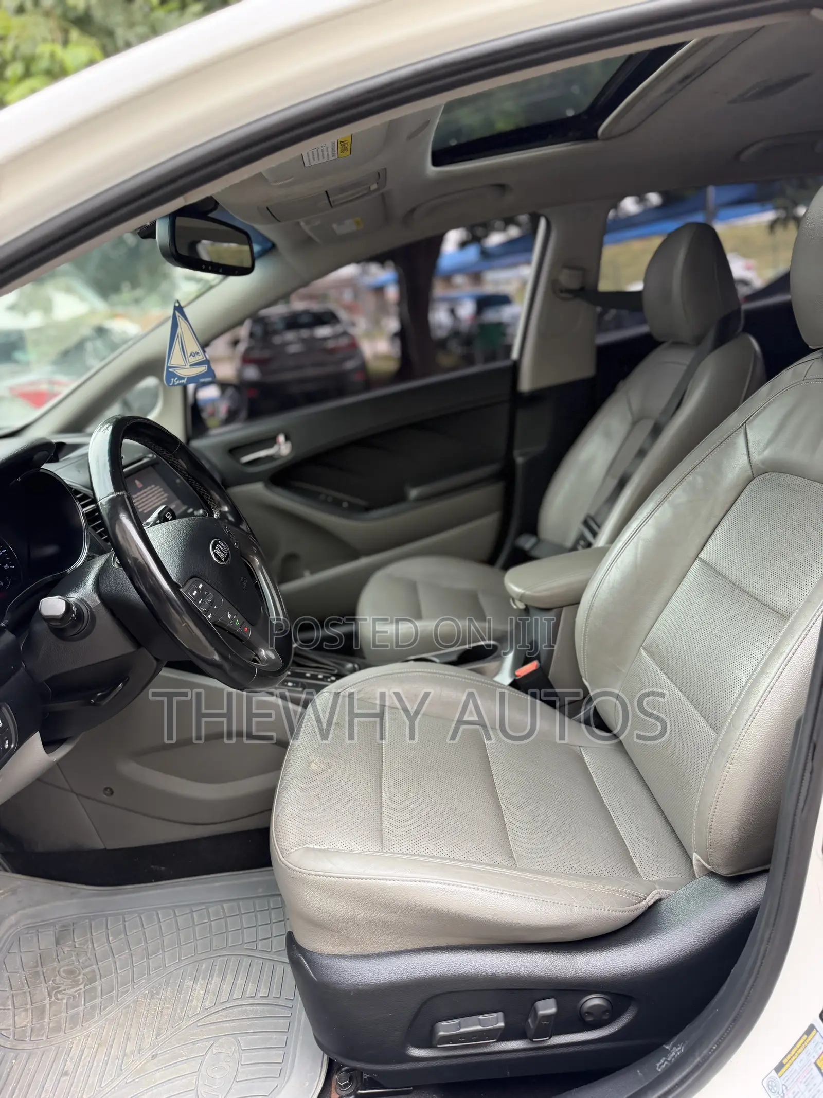 Kia Forte EX Hatchback 2014 White