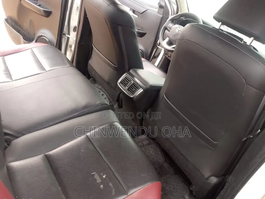 Toyota Hilux 2017 White