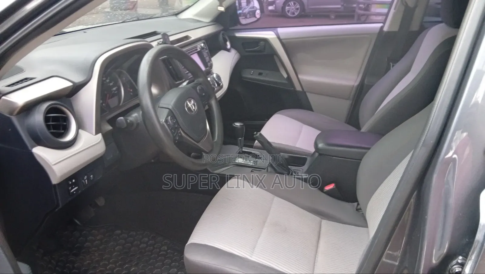 Toyota RAV4 2014 Gray