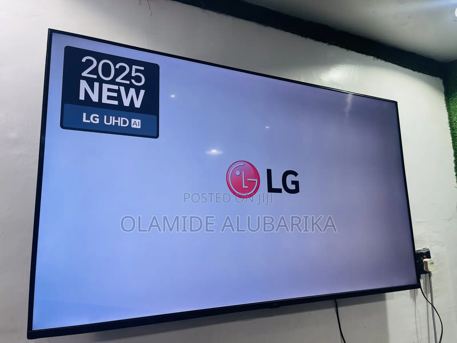 LG 55”smart 2025 Ultra HDR Gen8 AI Processor Gaming webOS