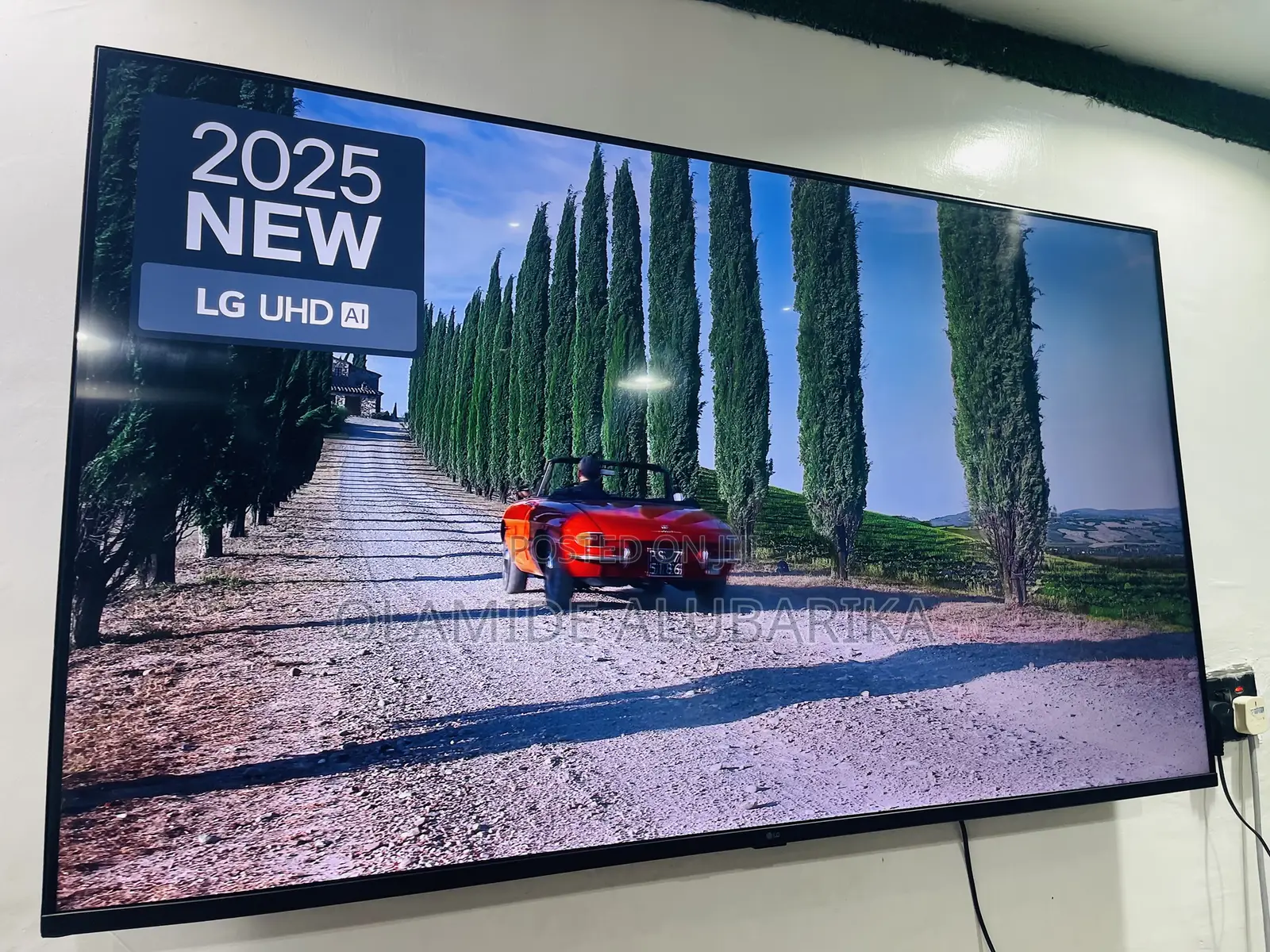 LG 55”smart 2025 Ultra HDR Gen8 AI Processor Gaming webOS