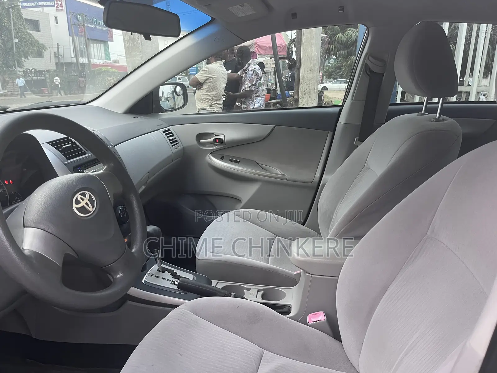 Toyota Corolla LE 4dr Sedan (1.8L 4cyl 4A) 2010 Gray