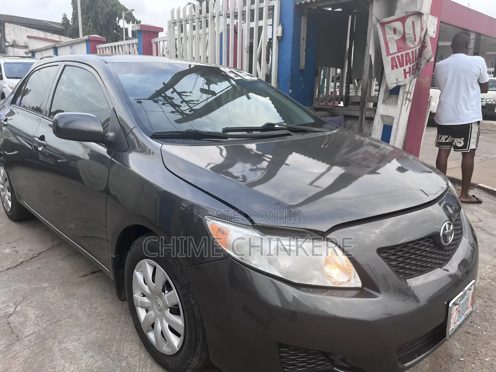 Toyota Corolla LE 4dr Sedan (1.8L 4cyl 4A) 2010 Gray