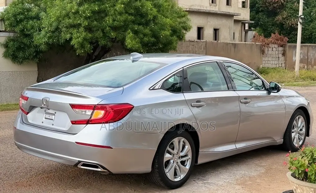 Honda Accord 2017 Silver