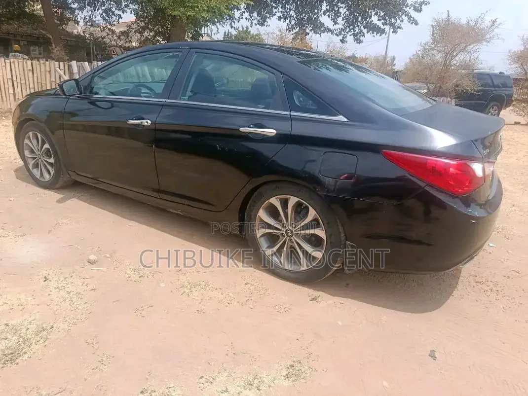 Hyundai Sonata 2013 Black