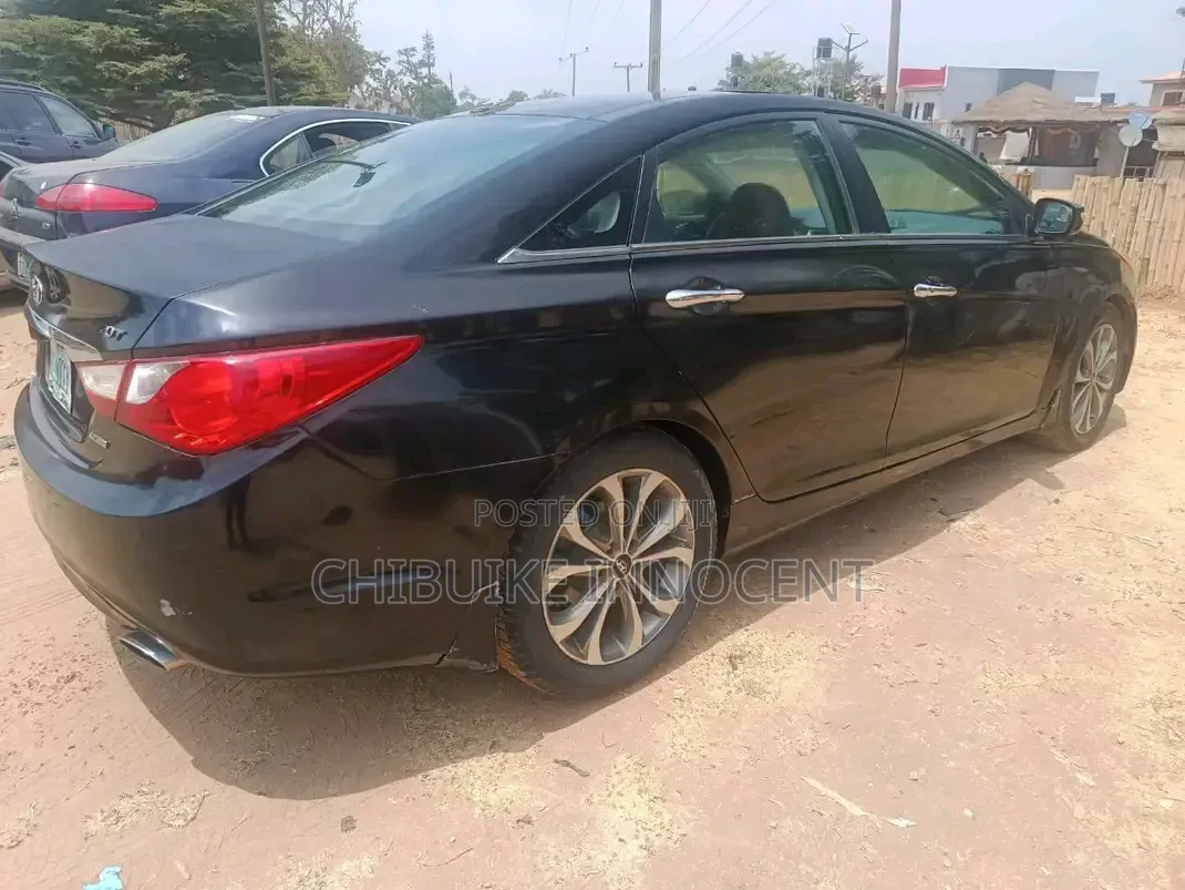 Hyundai Sonata 2013 Black