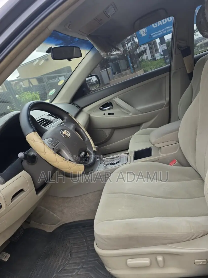 Toyota Camry 2008 Gray