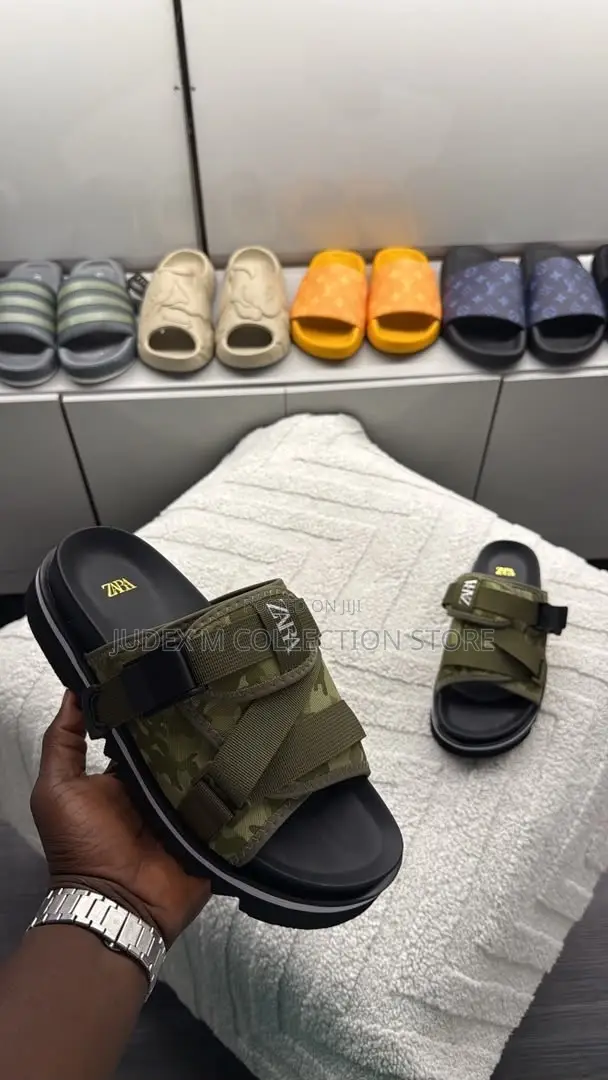 Brand New Zara Sandal and Pam