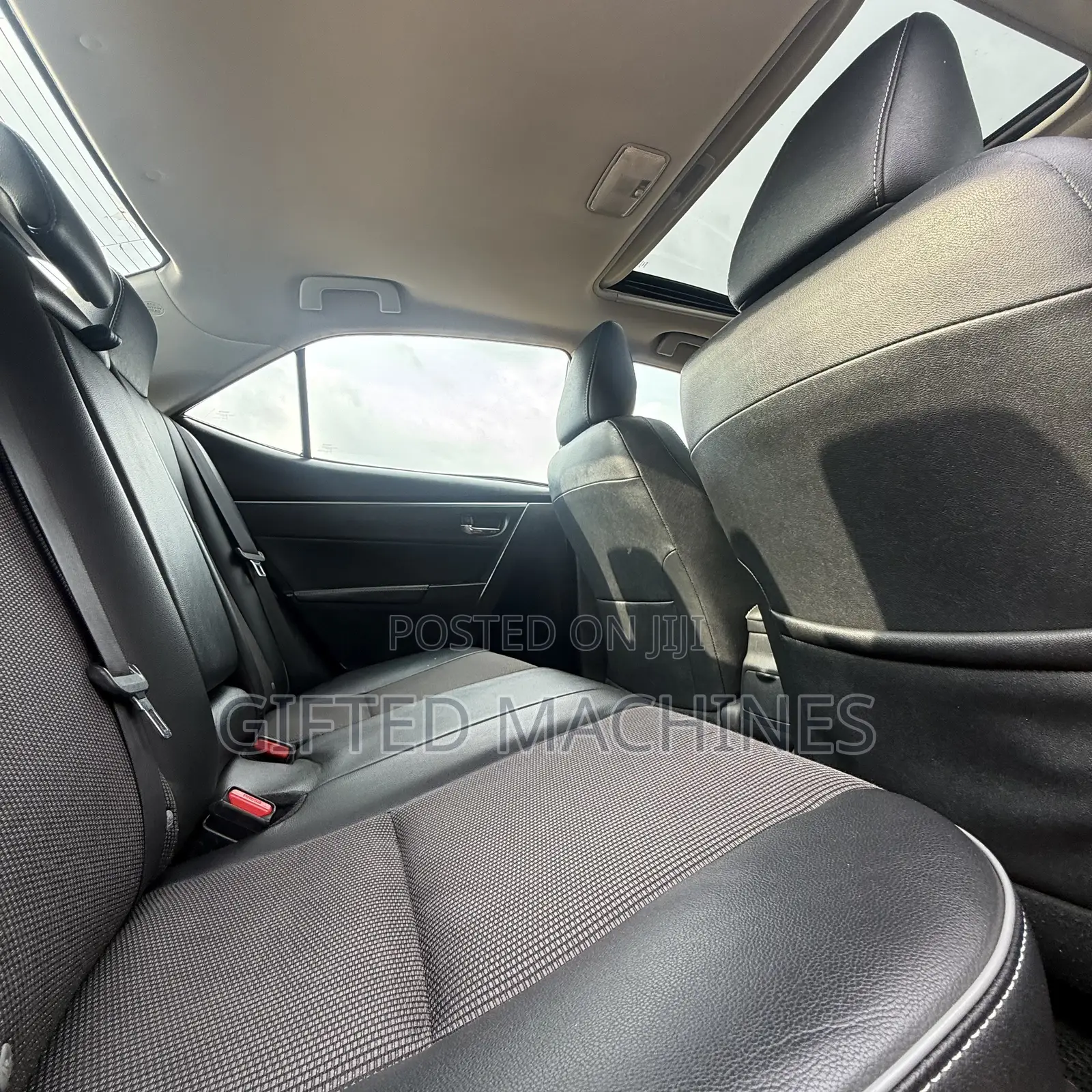 Toyota Camry 2016 Black