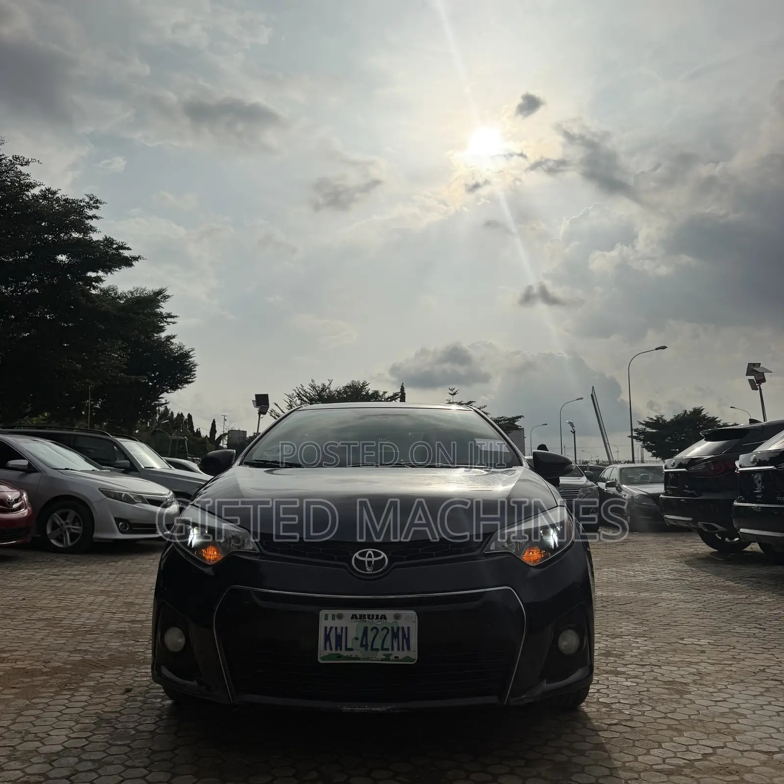 Toyota Camry 2016 Black