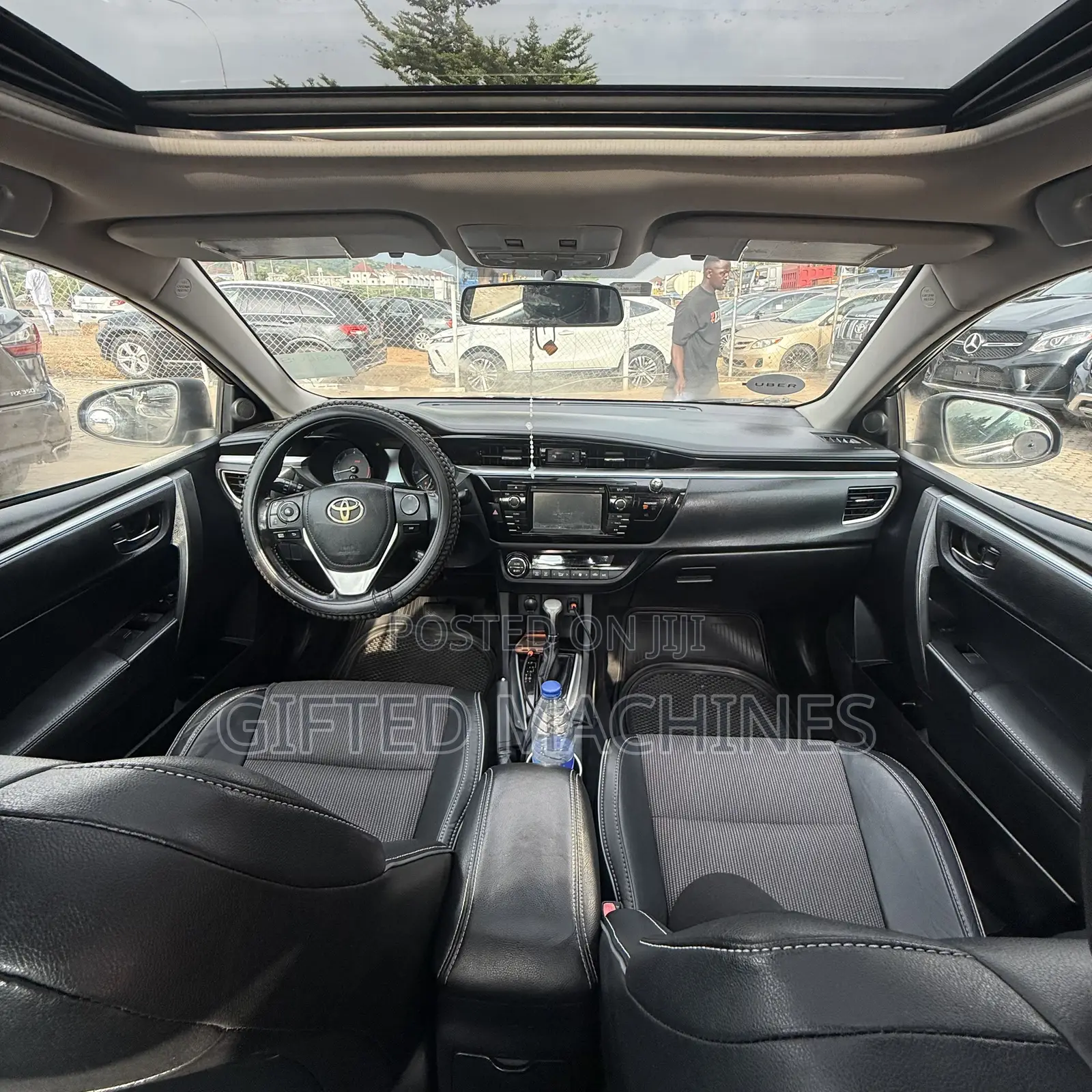 Toyota Camry 2016 Black
