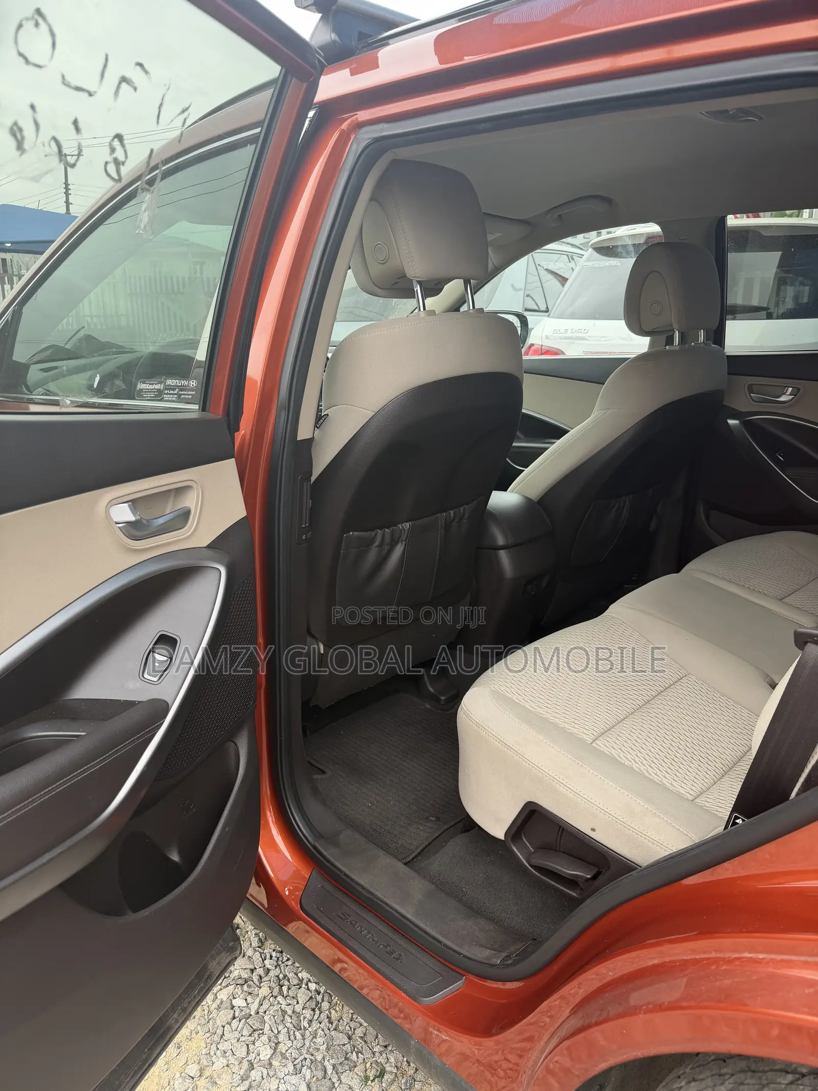 Hyundai Santa Fe SE AWD 2017 Red