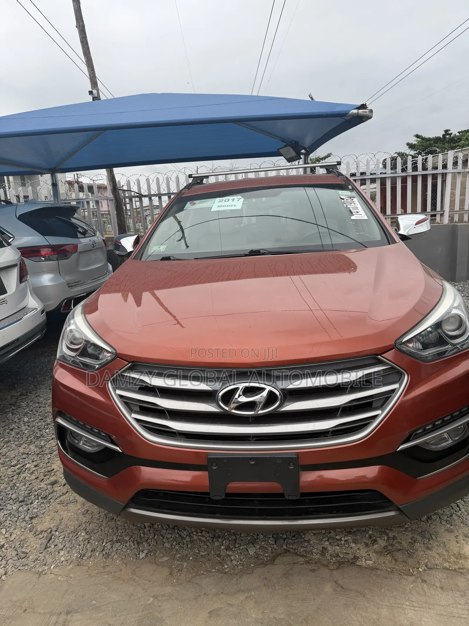 Hyundai Santa Fe SE AWD 2017 Red