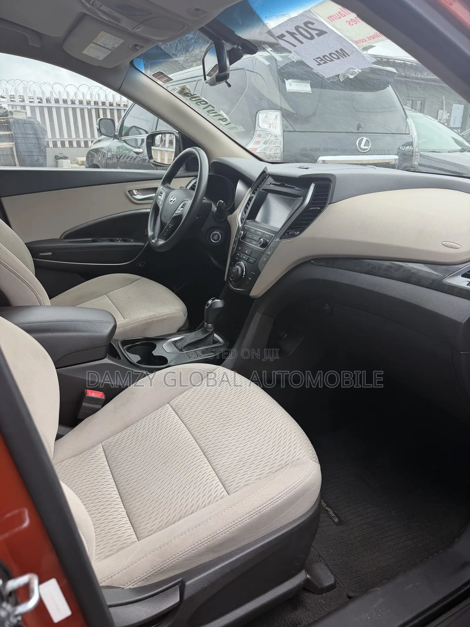 Hyundai Santa Fe SE AWD 2017 Red