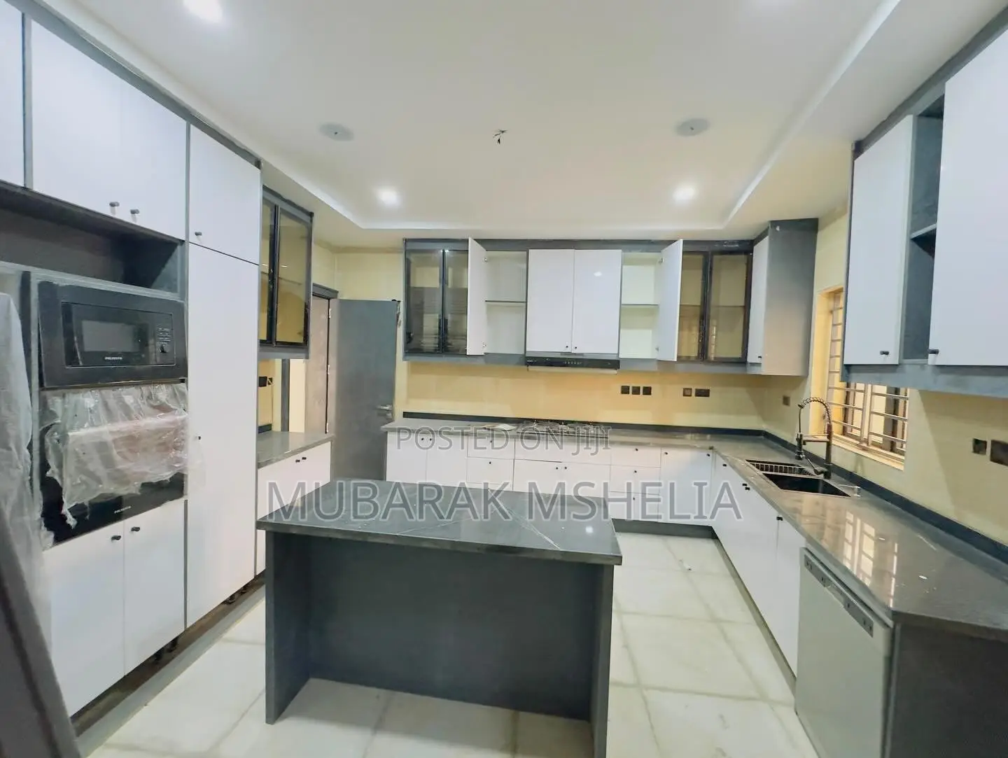 5bdrm Duplex in Jabi for sale