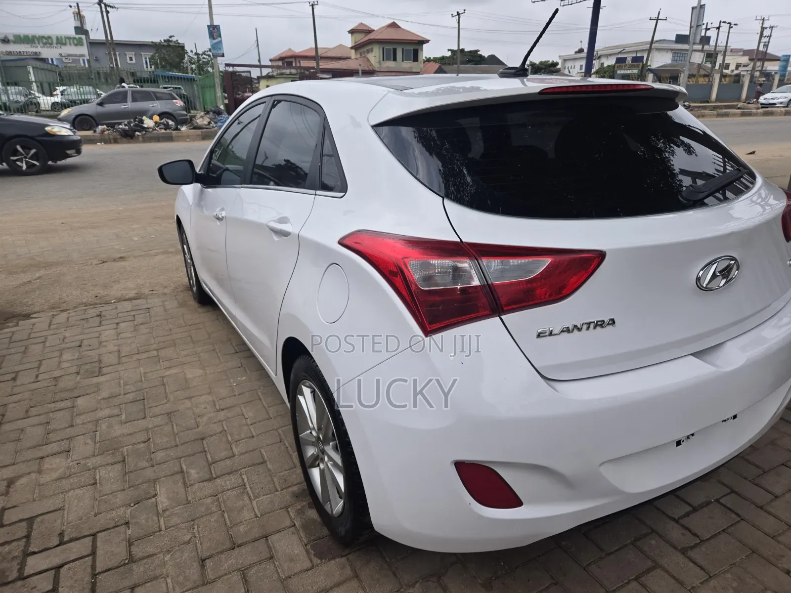 Hyundai Elantra 2015 White