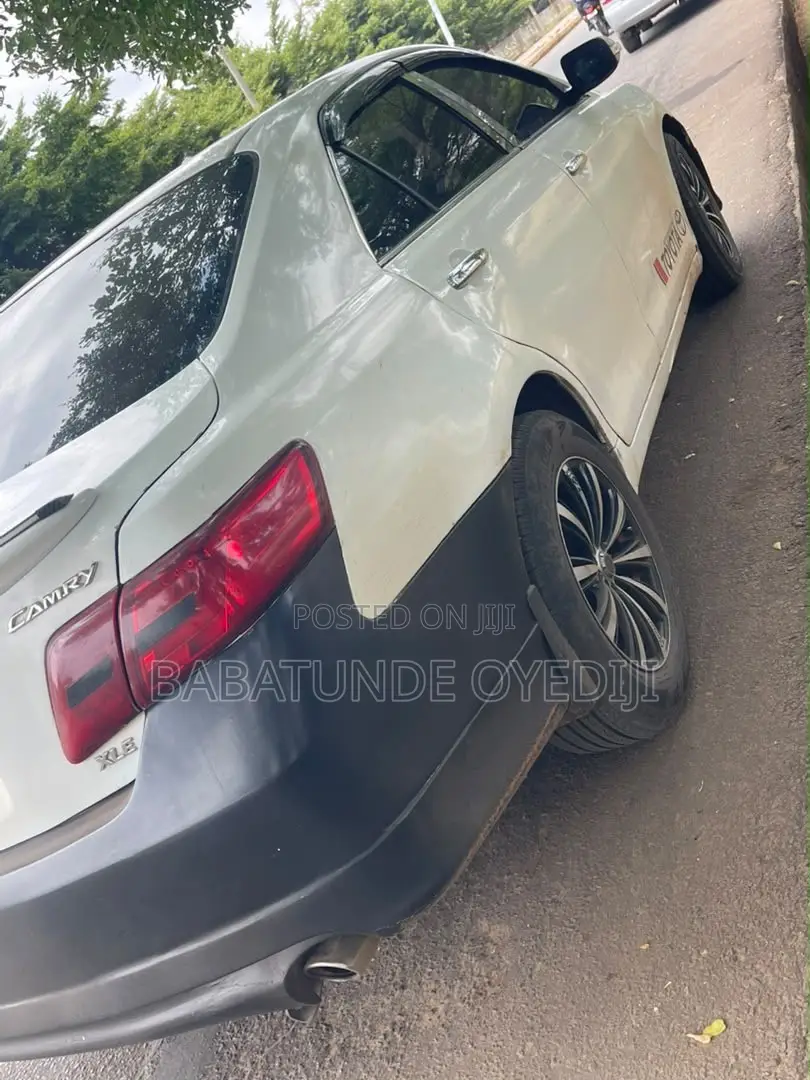 Toyota Camry 2010 White