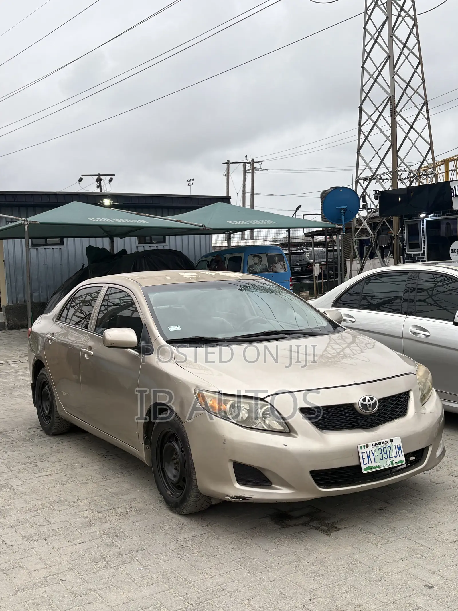 Toyota Corolla 1.4 Advanced 2009 Gold