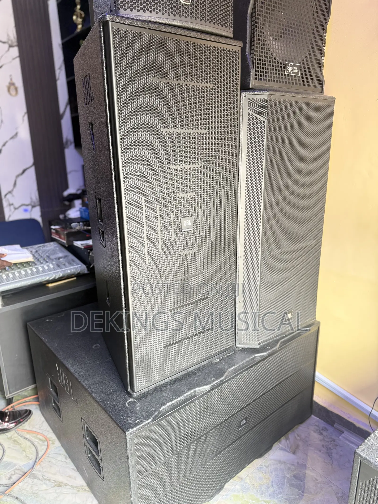 JBL by Harman JBL Speakers Full Range JP925