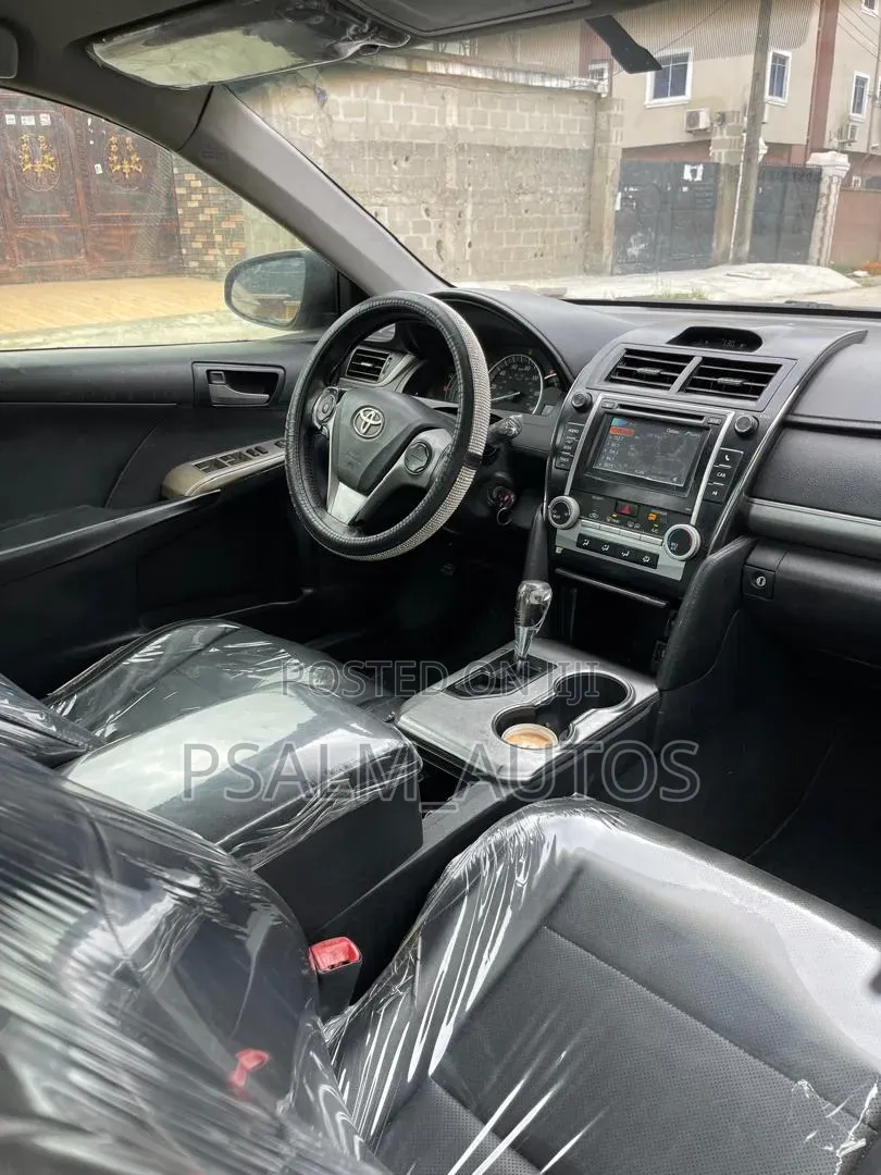Toyota Camry SE Sport 4dr Sedan (2.5L 4cyl 6A) 2014 Black