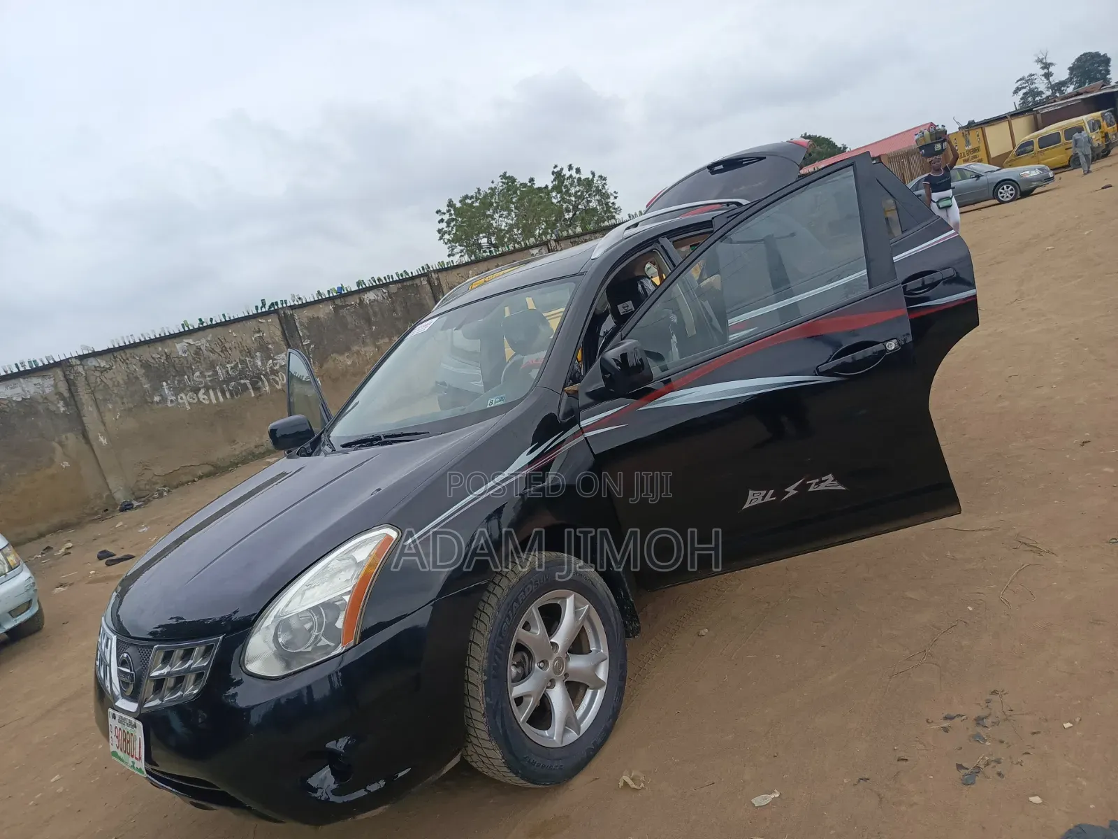 Nissan Rogue 2011 Black