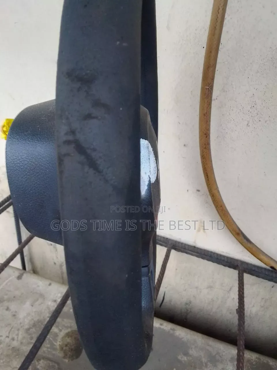 Steering Wheel for Jetta Fsi 2009 Model. Comes With Air Bag. Original
