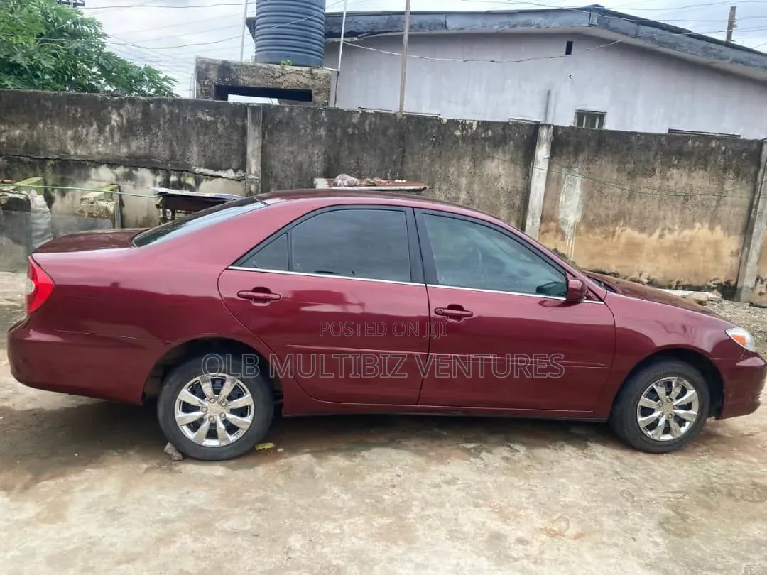Toyota Camry 2002 Red