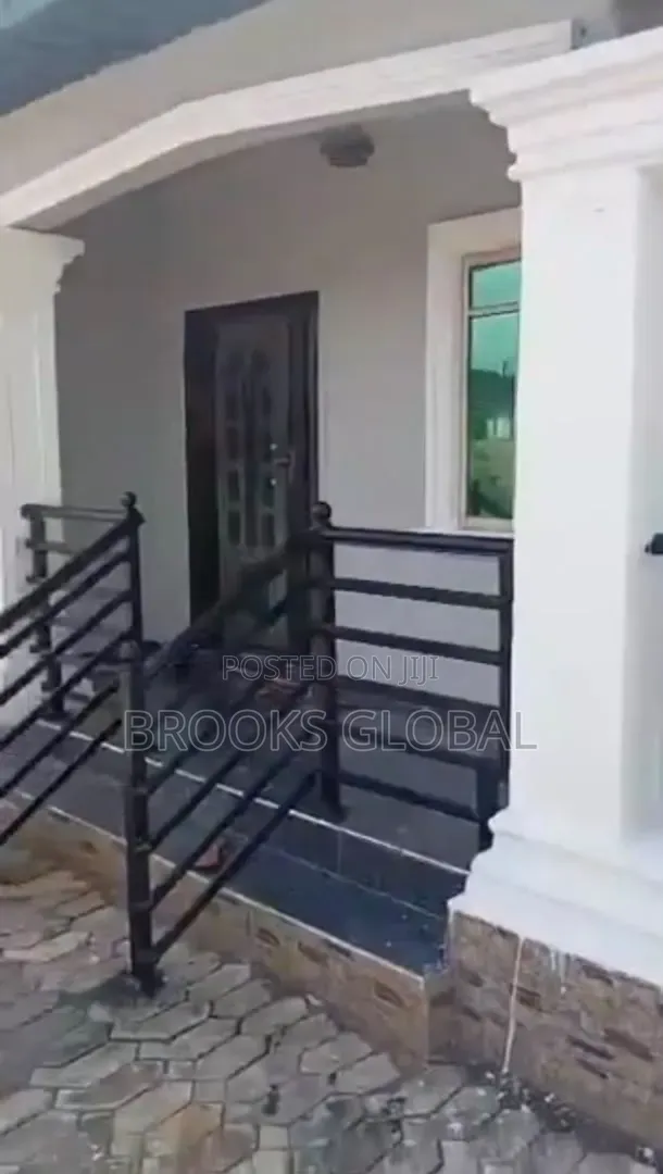 2bdrm Bungalow in Benin City for sale