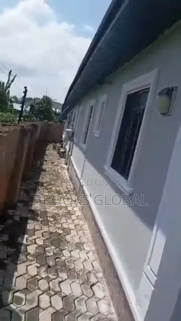 2bdrm Bungalow in Benin City for sale