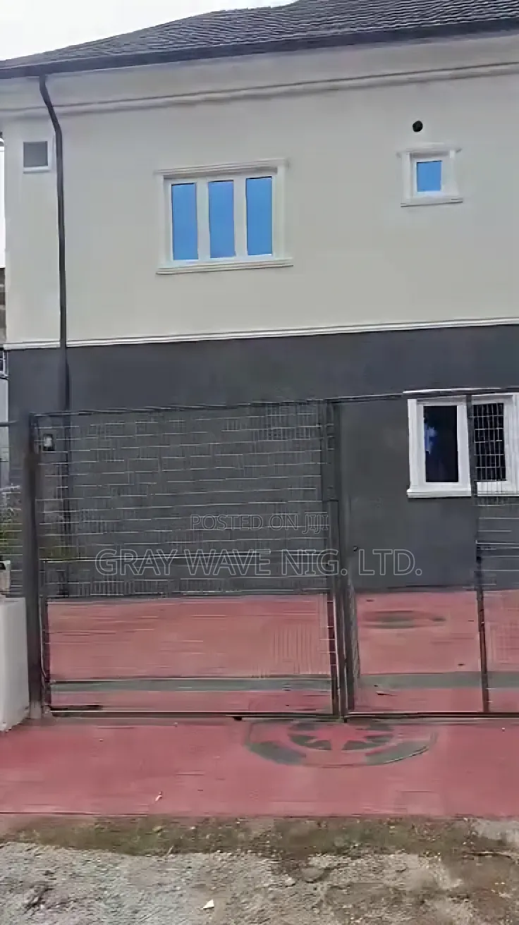 4bdrm Duplex in Dawaki for sale