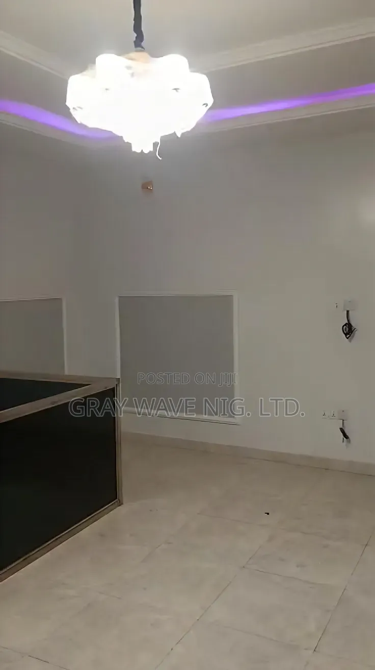 4bdrm Duplex in Dawaki for sale