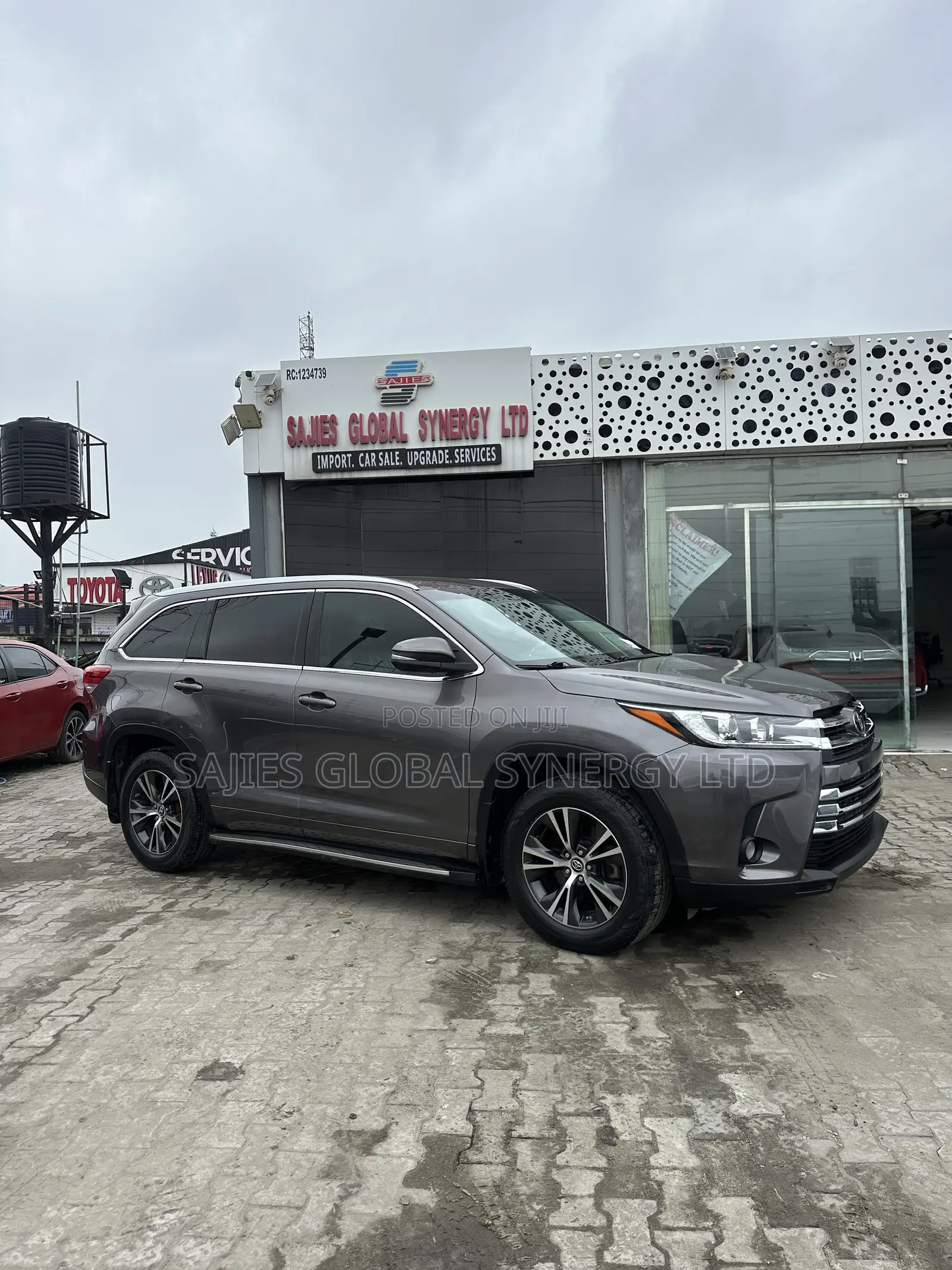 Toyota Highlander XLE V6 4x4 (3.5L 6cyl 6A) 2016 Brown