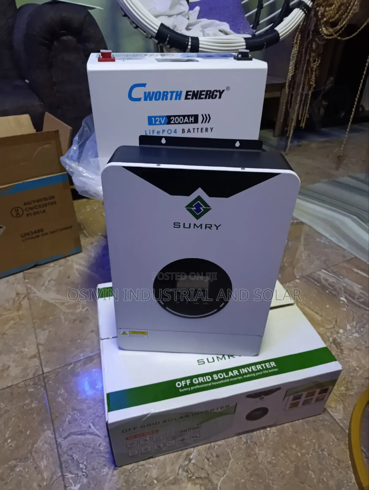 Cworth 200a 12v Lithium Battery 2.5kva 12v Sumry Hybrid Inverter