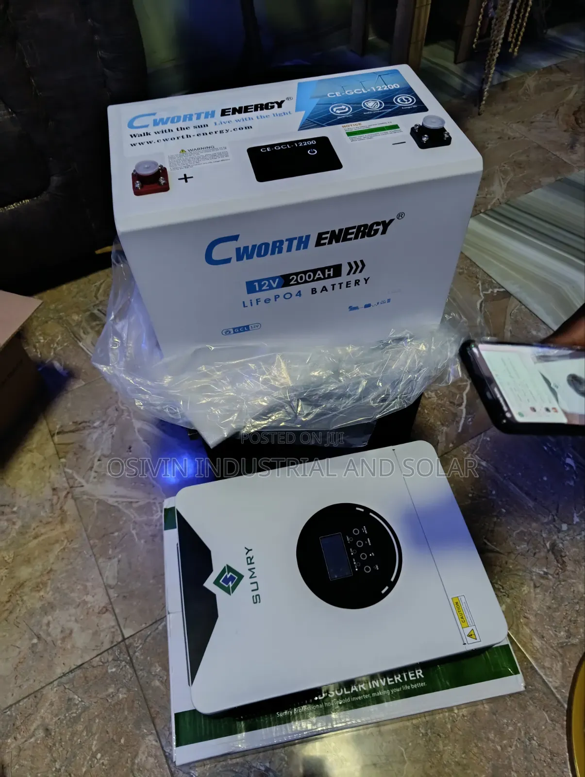 Cworth 200a 12v Lithium Battery 2.5kva 12v Sumry Hybrid Inverter
