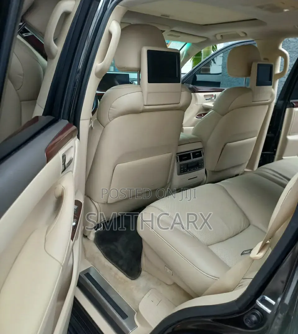 Lexus LX 2024 Black