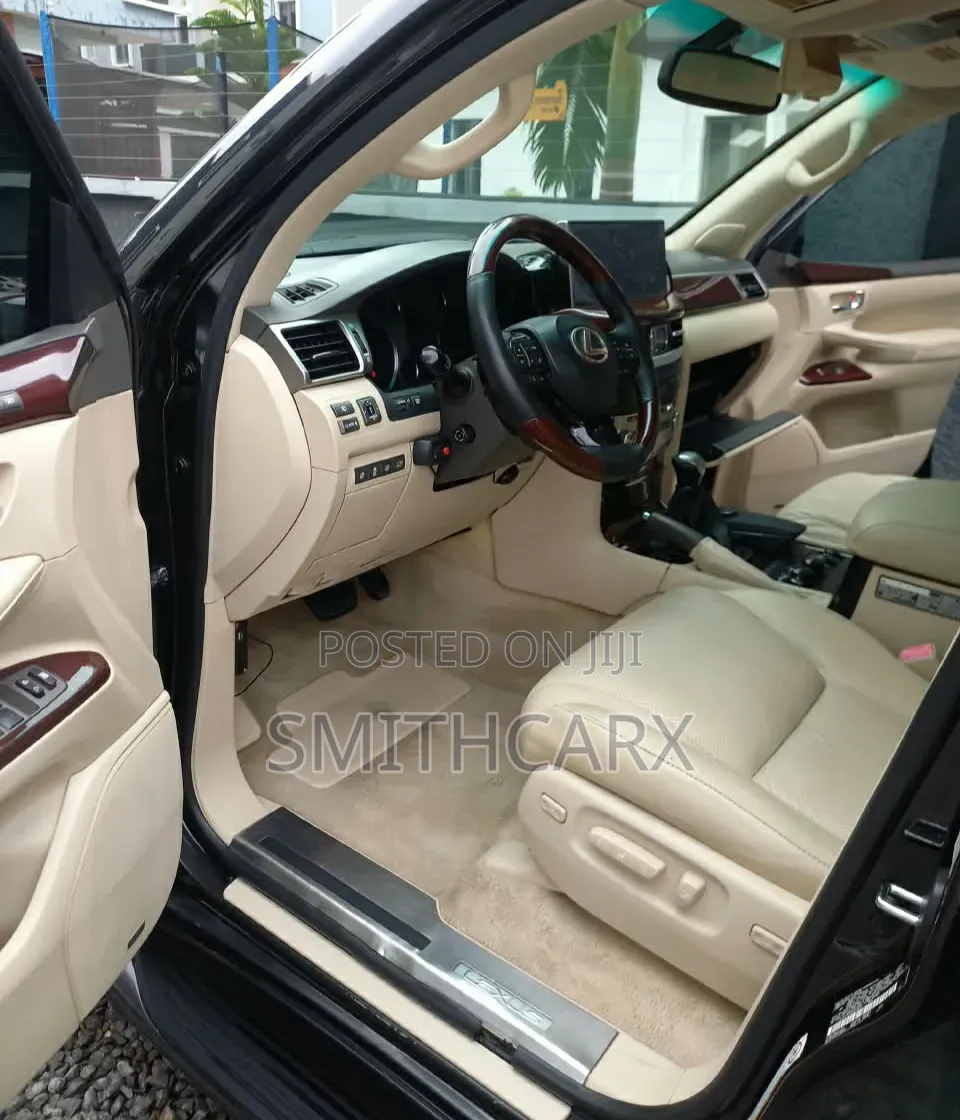 Lexus LX 2024 Black