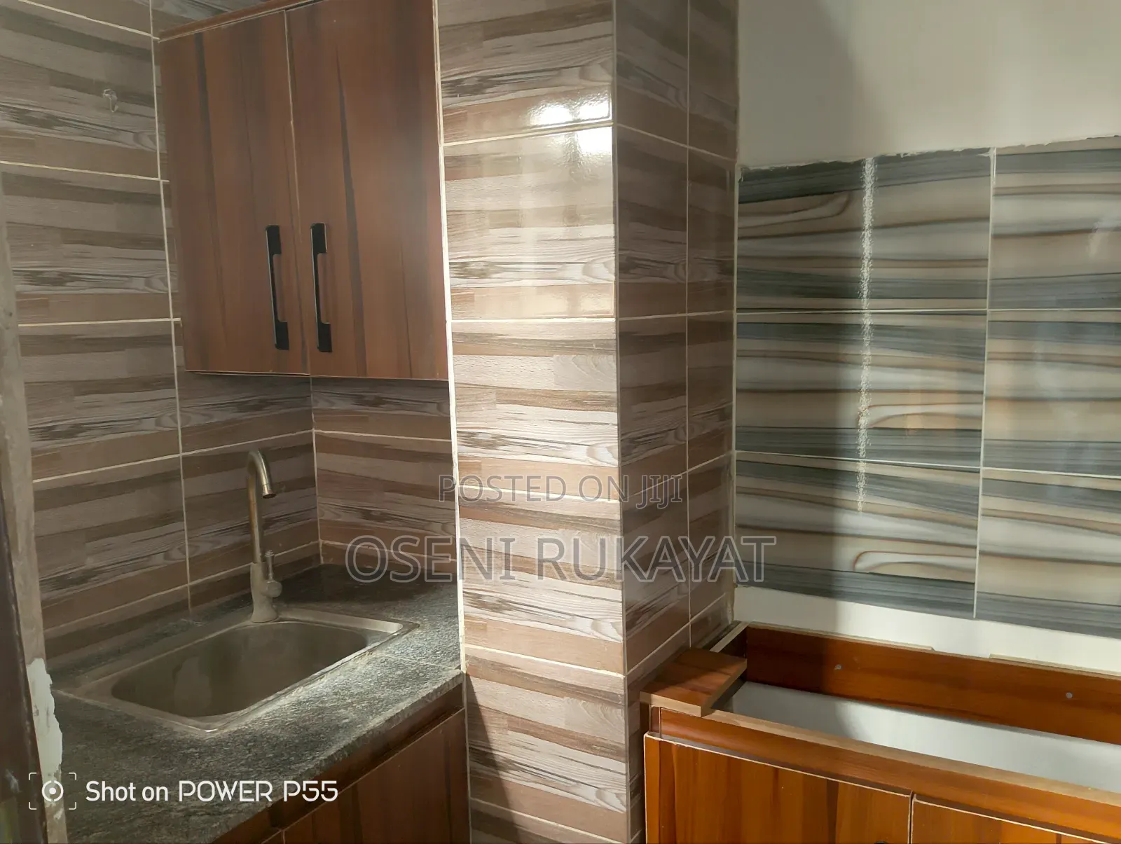 Furnished 1bdrm Block of Flats in Garki 2 for rent