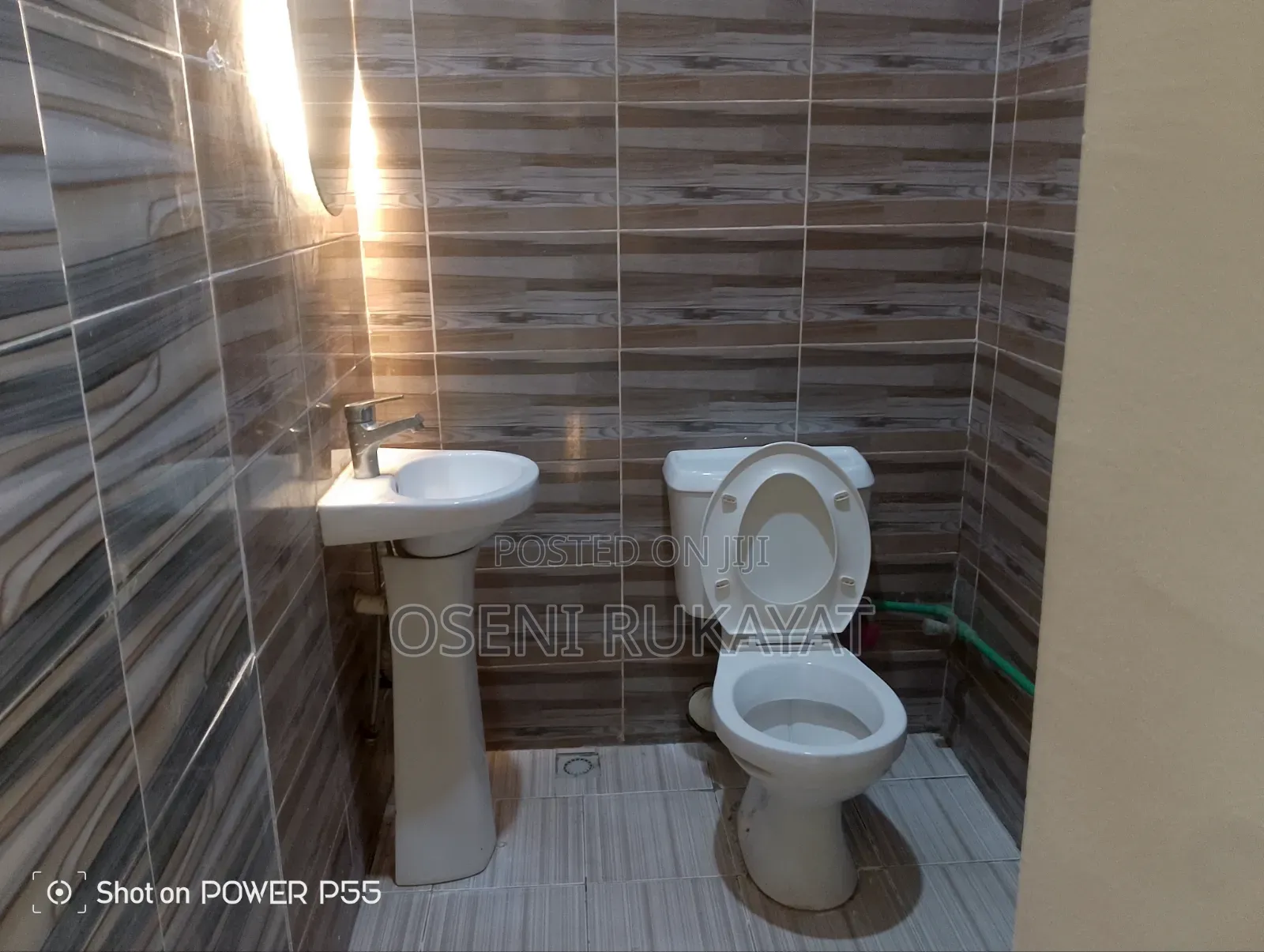 Furnished 1bdrm Block of Flats in Garki 2 for rent