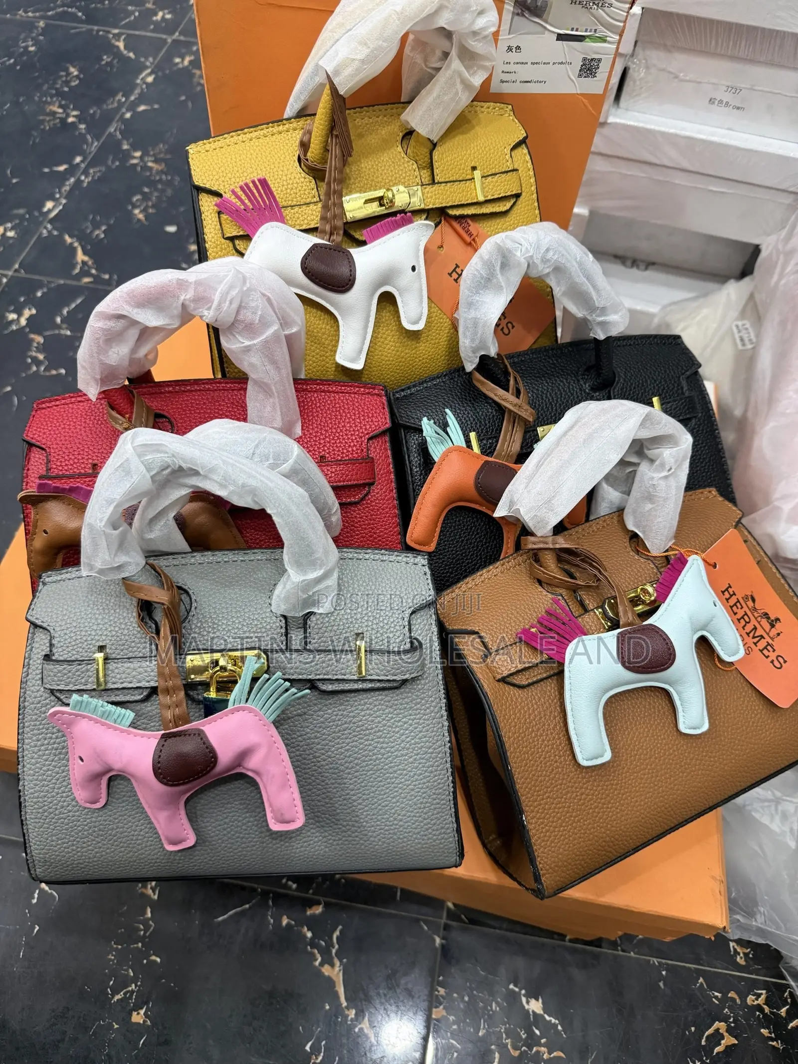 Hermès-Style Birkin Bags Showcase Textured Leather Designs Accented W