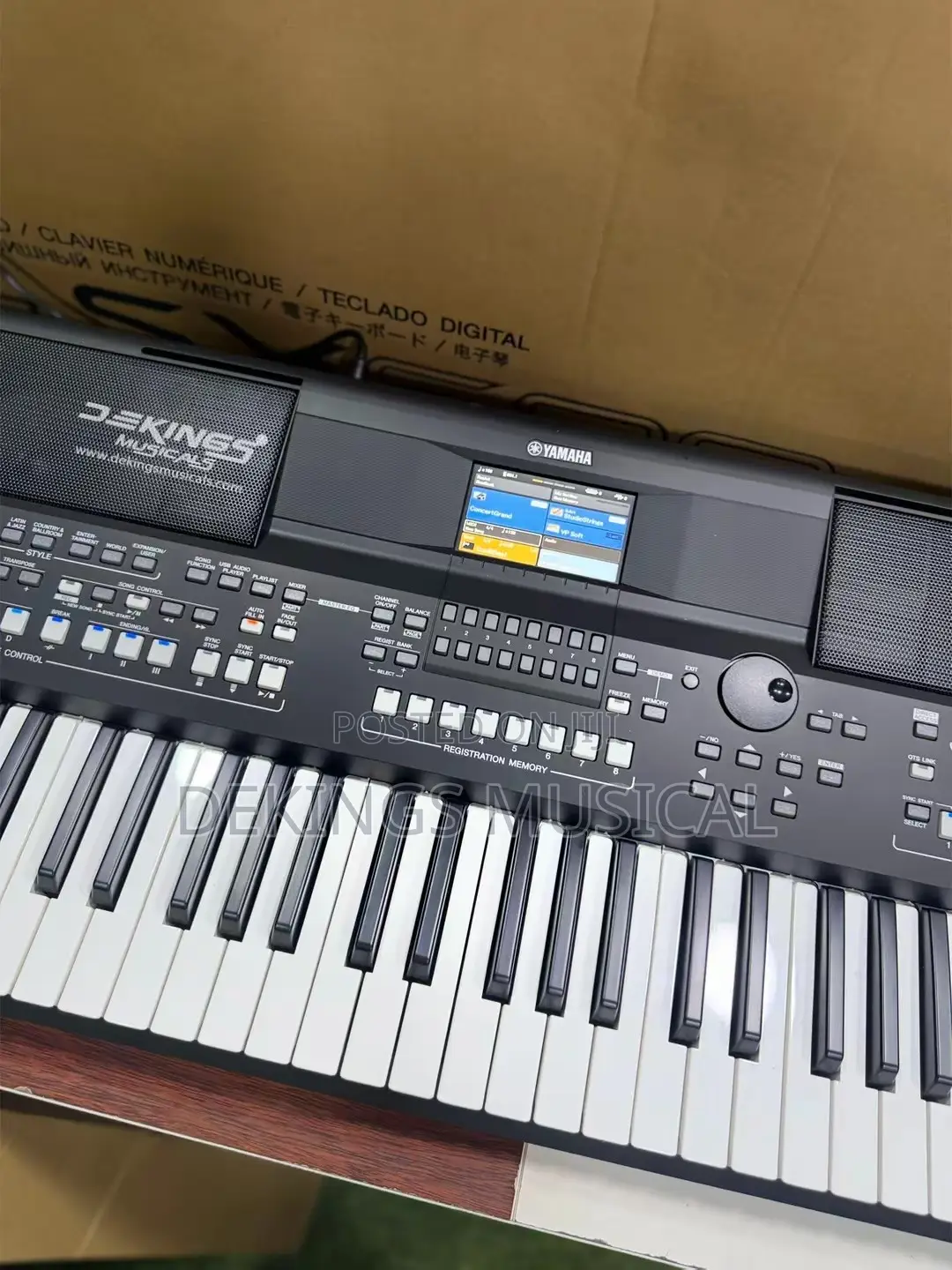 Professional Yamaha Sx600 Keyboard