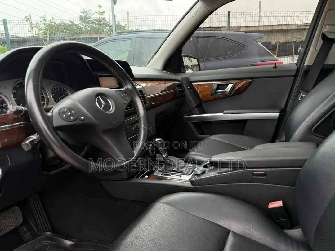 Mercedes-Benz GLK-Class 2012 Black