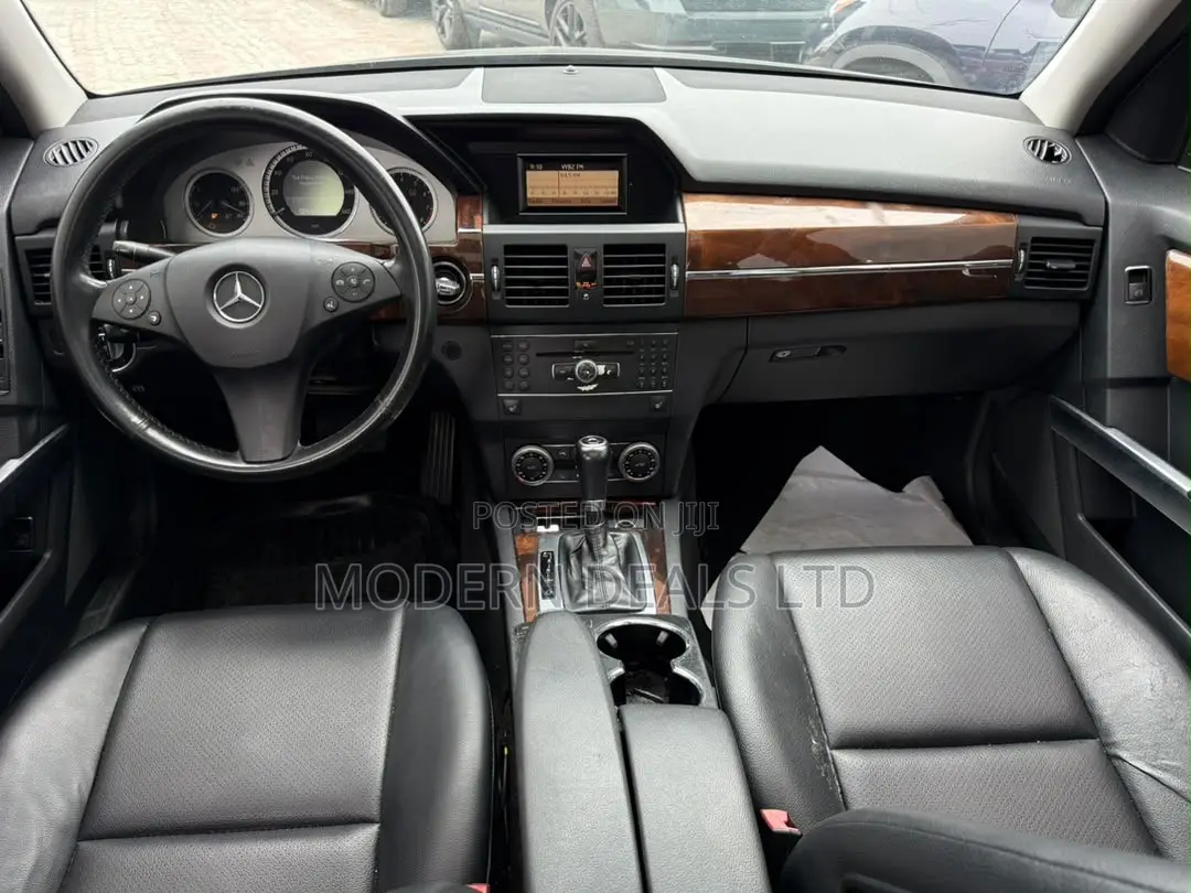 Mercedes-Benz GLK-Class 2012 Black