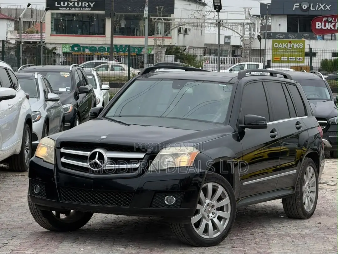 Mercedes-Benz GLK-Class 2012 Black