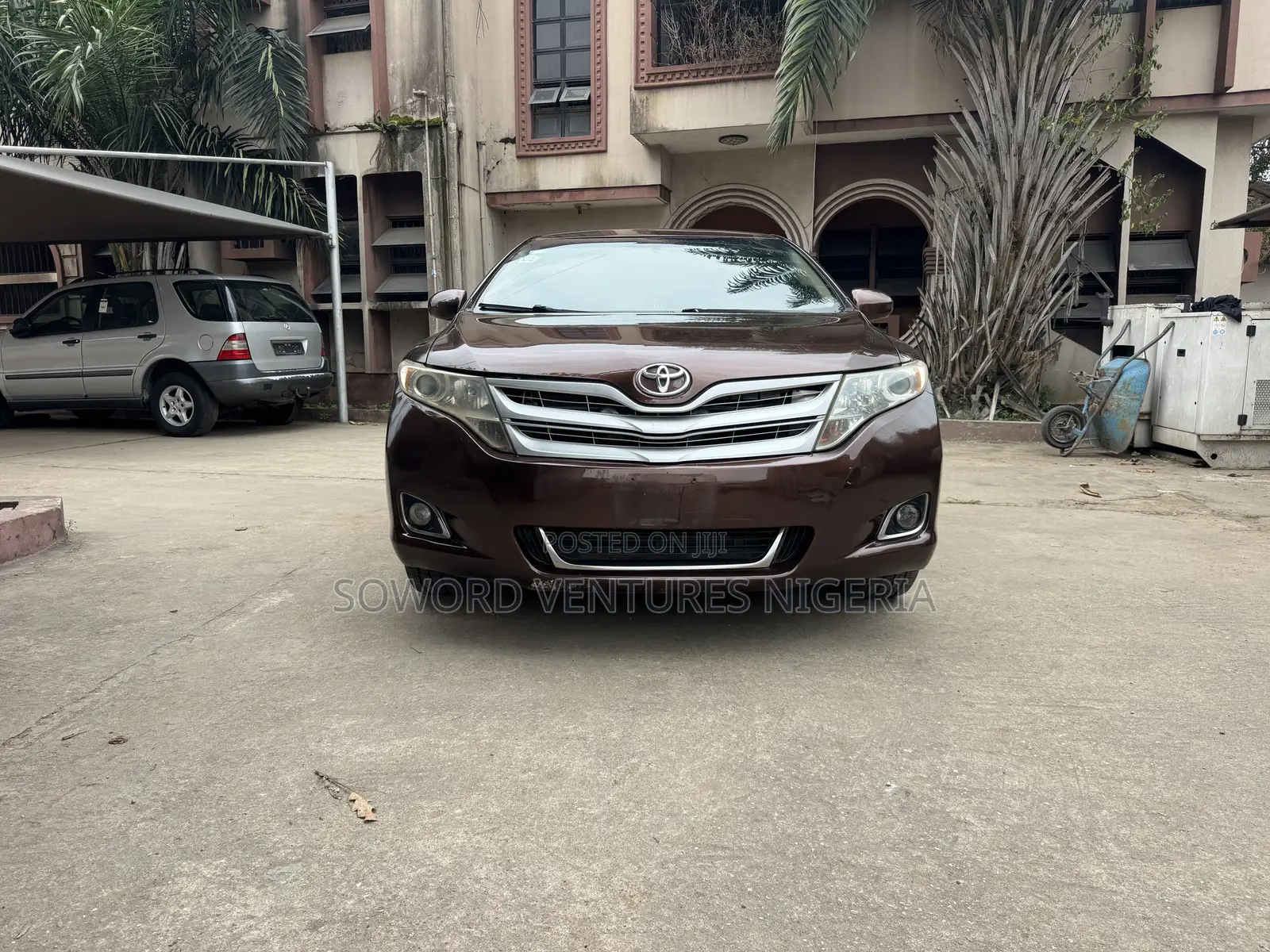 Toyota Venza 2010 Brown