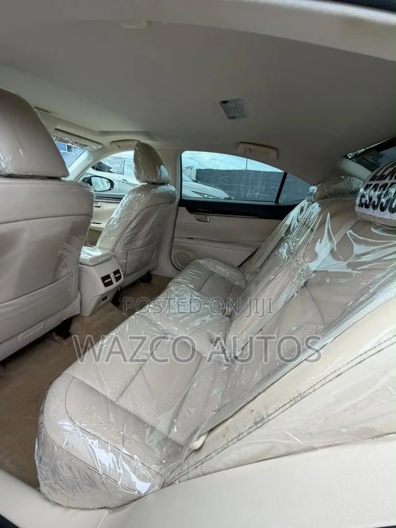 Lexus ES 2015 Black